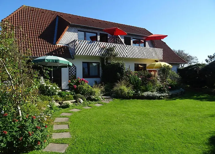 Gruene Idylle In Strandnaehe 아파트 Böhl