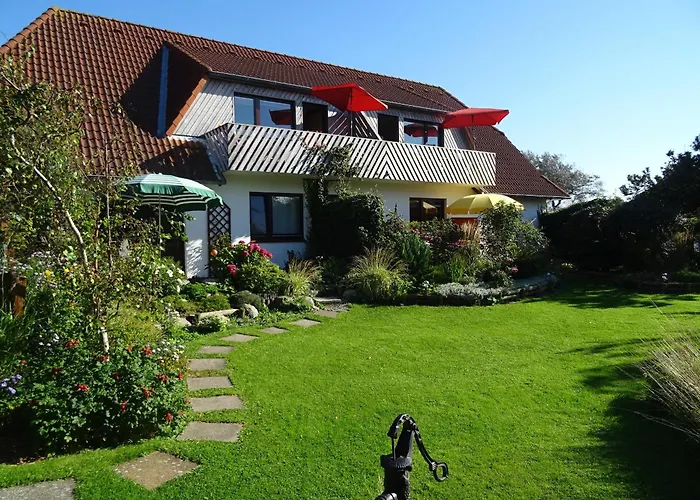 Gruene Idylle In Strandnaehe 아파트 Böhl